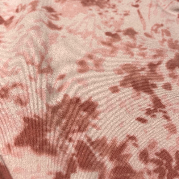 ******Girls Old Navy Leggings XL Pink Floral****** - Picture 3 of 5